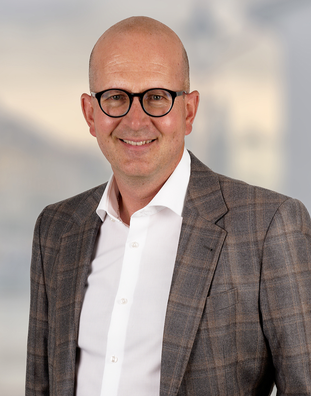 Oliver Knakowski-Rüegg